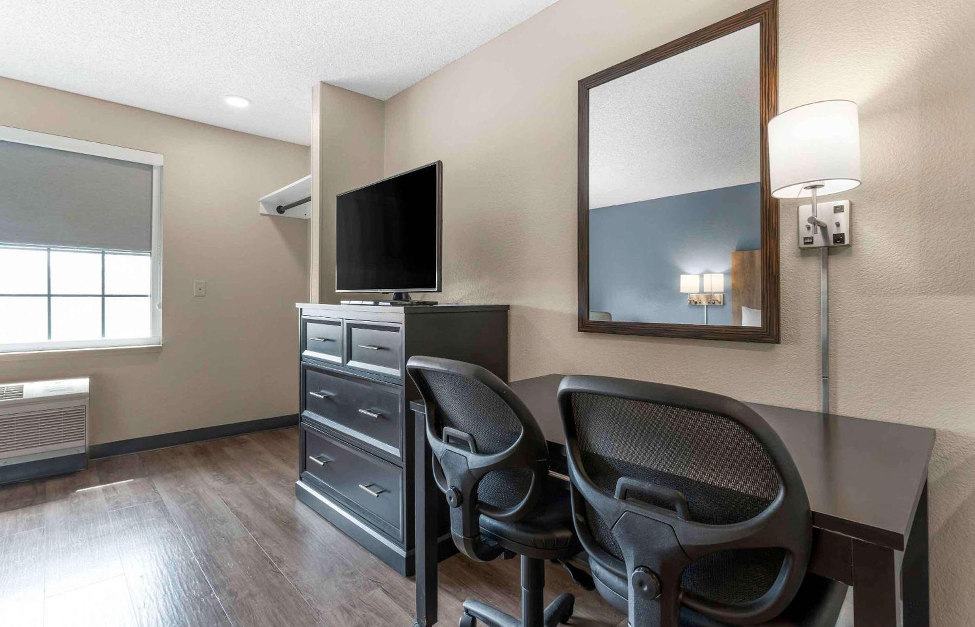 Extended Stay America Premier Suites - Union City - Dyer St Екстер'єр фото