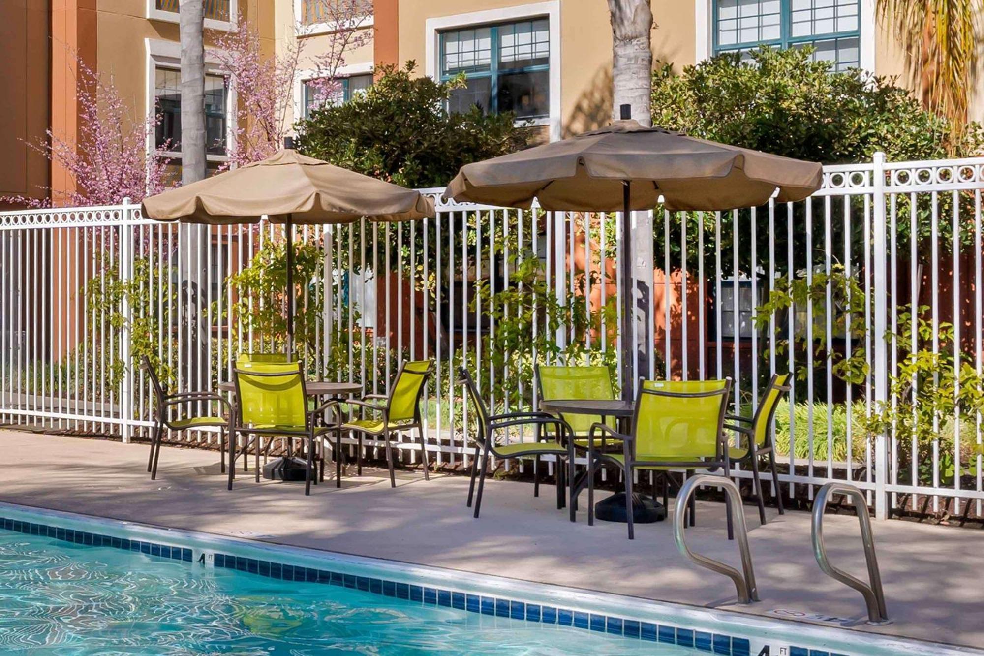 Extended Stay America Premier Suites - Union City - Dyer St Екстер'єр фото