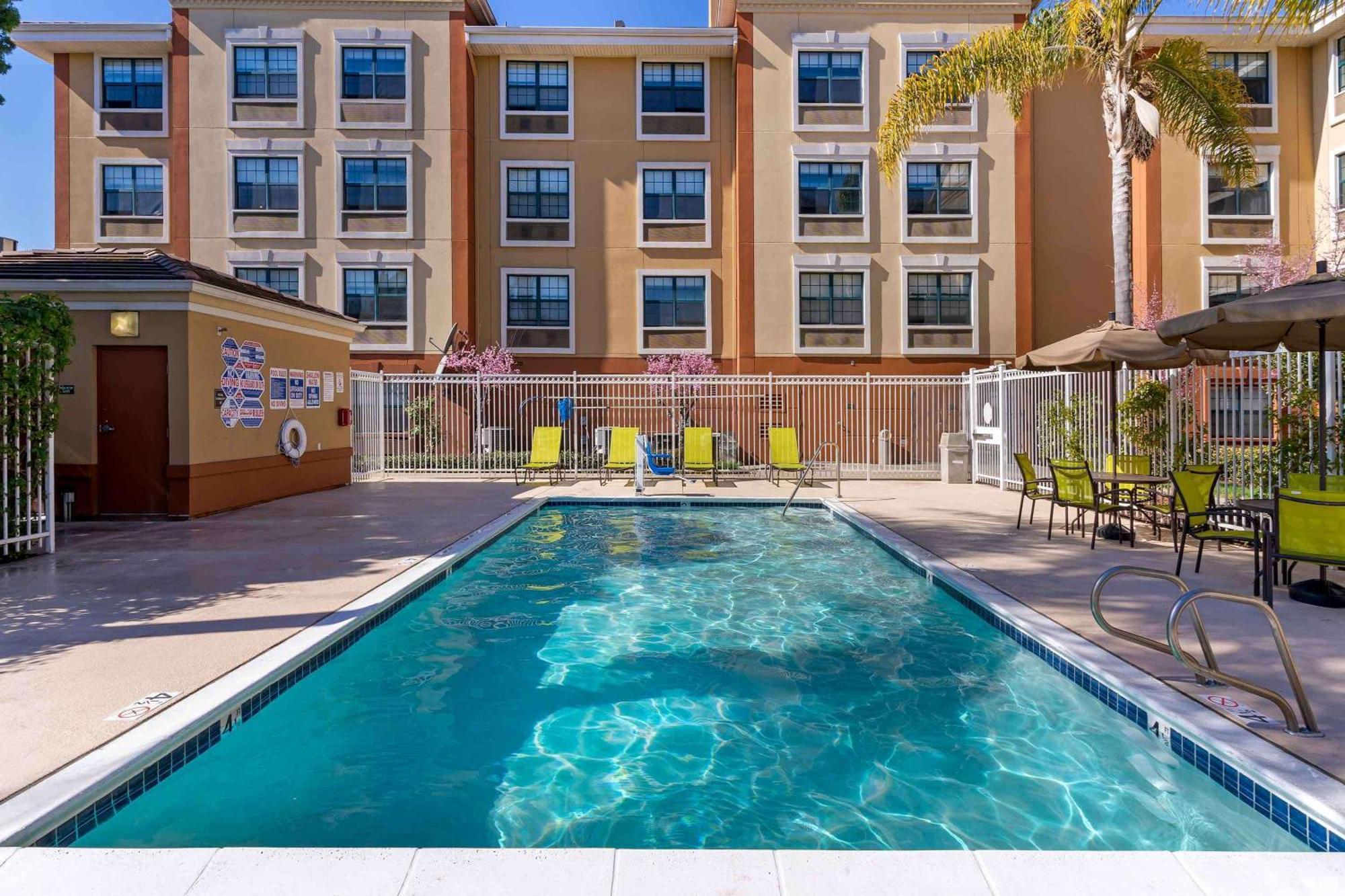 Extended Stay America Premier Suites - Union City - Dyer St Екстер'єр фото